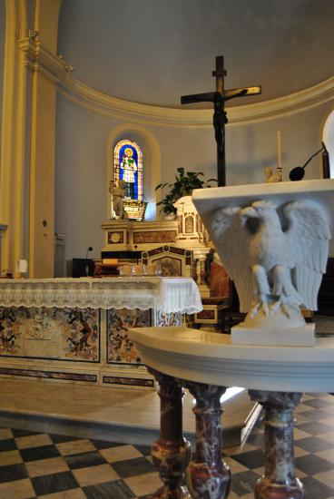 Chiesa di Querceta - Santa Maria Lauretana, particolare dell'altare
