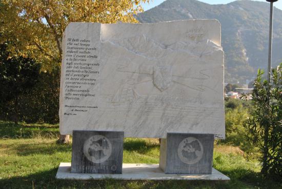 Monumento all'emigrante