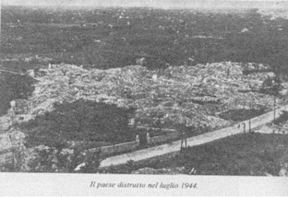 (Ripa ridotto ad un cumolo di macerie, luglio 1944)